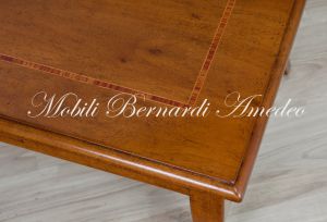 Tavolo da soggiorno in legno massello di noce stile classico da 100 cm